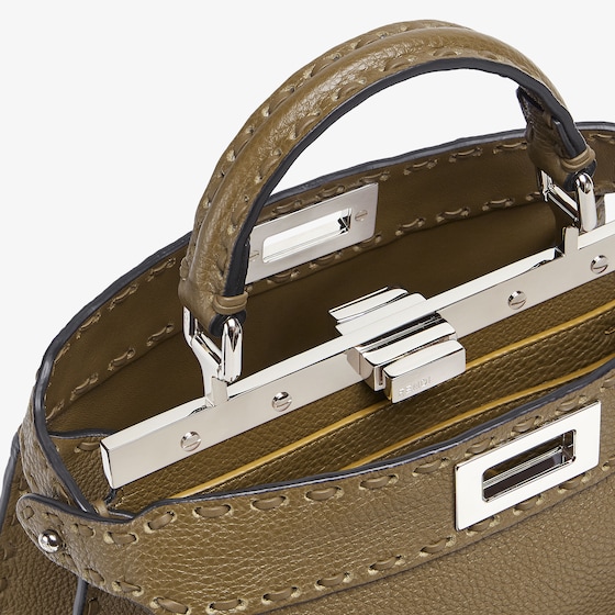 Peekaboo ISeeU Small With 556 Hand-Sewn Topstitches - Image 5